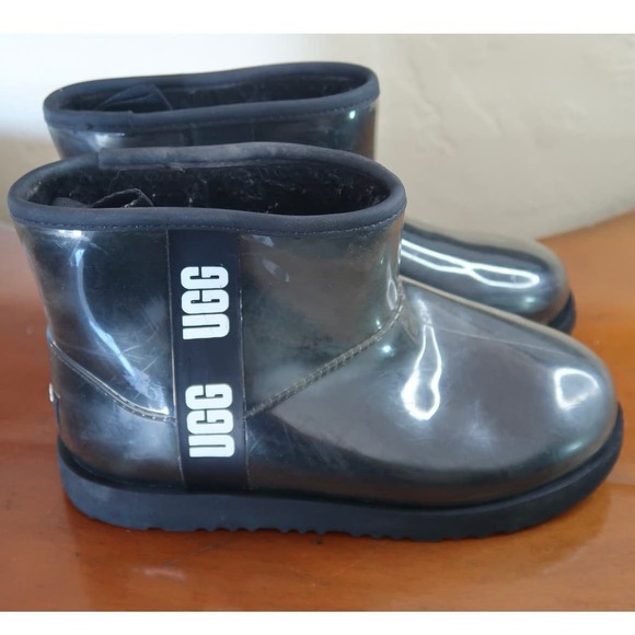 Ugg Shoes - UGG Classic Clear Mini Ankle Winter Boots Womens Size 5